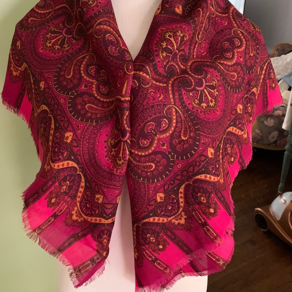 Beautiful Wool Scarf by Specialty house